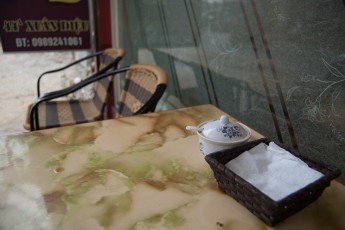 Cafehaus-Tisch auf der Xuan Dieu