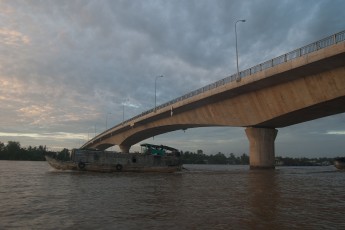 Brücke über Can Tho River